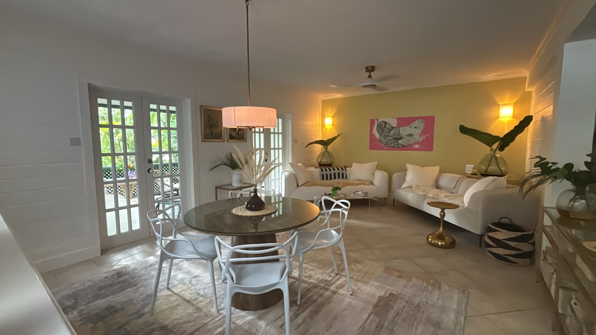 Sexy Cottage Vibe with a Modern Flare